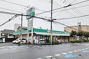 【ドラッグストア】ドラッグセイムス　深作店まで110ｍ