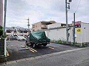 ダイレクトパーク伊勢原伊志田まで120ｍ