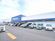 【スーパー】トライアル　皆春店まで450ｍ