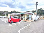 【コンビニエンスストア】セブンイレブン　野津原店まで35ｍ