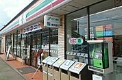 【コンビニエンスストア】セブンイレブン松川駅前店まで880ｍ