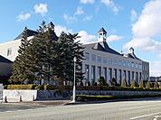 【市役所・区役所】山辺町役場まで650ｍ