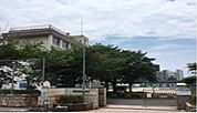 【中学校】中広中学校まで350ｍ