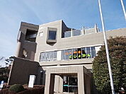 【図書館】郡山市富久山図書館まで2100ｍ