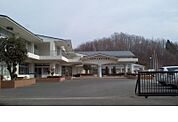 【小学校】川俣町立冨田小学校まで950ｍ
