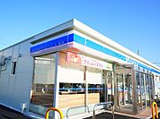 【コンビニエンスストア】ローソン郡山富久山町久保田店まで550ｍ