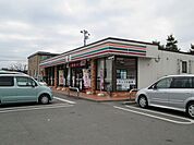 【コンビニエンスストア】セブンイレブン高岡郵便局前店まで300ｍ