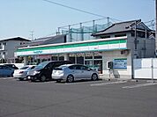 【コンビニエンスストア】ファミリーマート若葉町店まで600ｍ
