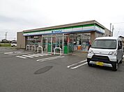 【コンビニエンスストア】ファミリーマート川尻店まで400ｍ