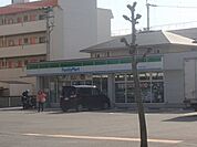 【コンビニエンスストア】ファミリーマート住吉3丁目さんまで1100ｍ