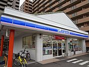 【コンビニエンスストア】ローソン徳島佐古六番町店さんまで220ｍ