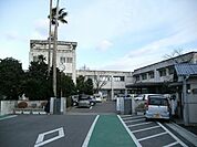 【中学校】国府中学校まで650ｍ
