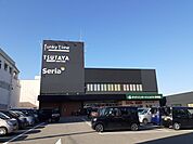 【レンタルビデオ】ツタヤ新居浜店様まで1900ｍ