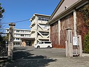 【小学校】荒崎小学校まで1500ｍ