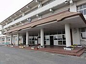 【小学校】鳥取市立宮ノ下小学校まで2000ｍ