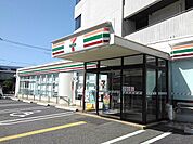 【コンビニエンスストア】セブンイレブン　鳥取湯所町店まで1900ｍ