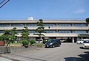 【小学校】石川小学校まで1300ｍ