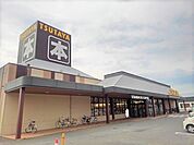 【レンタルビデオ】TSUTAYA宇多津店まで750ｍ