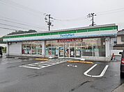 【コンビニエンスストア】ファミリーマート新居浜神郷店様まで650ｍ