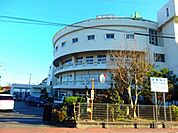 【小学校】朝日小学校まで300ｍ