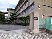 【中学校】誠之中学校まで2400ｍ