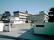 【小学校】曙小学校まで1600ｍ