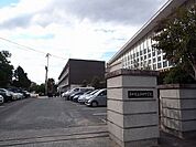 【中学校】半田中学校まで900ｍ