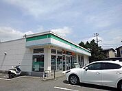 【コンビニエンスストア】ファミリーマート三原中之町店まで1100ｍ