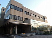 【図書館】市立図書館まで650ｍ