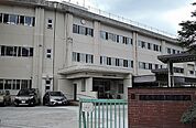 【小学校】深川小学校まで550ｍ