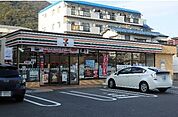 【コンビニエンスストア】セブンイレブン八木4丁目店まで400ｍ