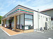【コンビニエンスストア】セブンイレブン保津町店まで290ｍ