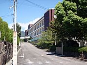 【小学校】三豊市立上高瀬小学校まで1000ｍ