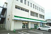 【コンビニエンスストア】ファミリーマート高松香西東店様まで620ｍ