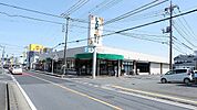 【スーパー】ラコマート上安松店まで500ｍ