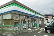【コンビニエンスストア】ファミリーマート有田宮崎店様まで600ｍ