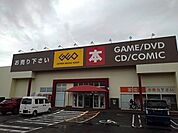 【レンタルビデオ】ゲオ鈴鹿磯山店まで1400ｍ