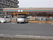 【コンビニエンスストア】セブンイレブン草津追分町店まで203ｍ