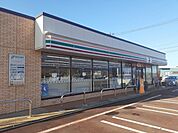 【コンビニエンスストア】セブンイレブン魚津持光寺店まで1000ｍ