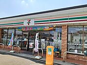 【コンビニエンスストア】セブンイレブン富山堀川本郷店まで250ｍ