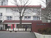 【小学校】近江八幡市立桐原東小学校まで465ｍ