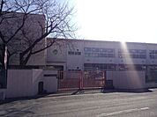 【幼稚園】石山幼稚園まで260ｍ