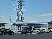 【コンビニエンスストア】ローソン相馬粟津店まで550ｍ