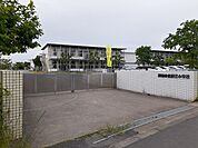 【小学校】神栖市立深芝小学校まで500ｍ