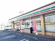 【コンビニエンスストア】セブンイレブン岩瀬明日香3丁目まで550ｍ