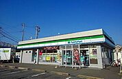 【コンビニエンスストア】ファミリマート 秋田高校前店まで550ｍ
