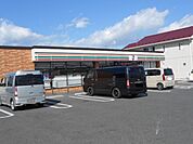 【コンビニエンスストア】セブンイレブン彦根南川瀬店様まで440ｍ