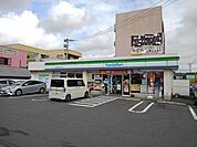 【コンビニエンスストア】ファミリーマート東合川4丁目店まで490ｍ