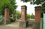 【小学校】三里塚小学校まで1160ｍ