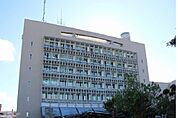 【市役所・区役所】沖縄市役所まで1000ｍ